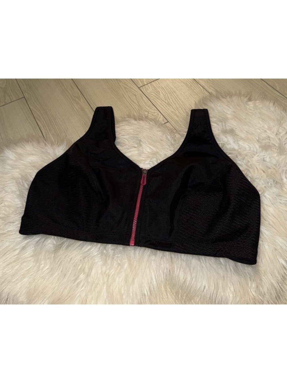 Glamorise 1266 MagicLift High Impact Sports Bra Zip Front Close Womens 46F Black